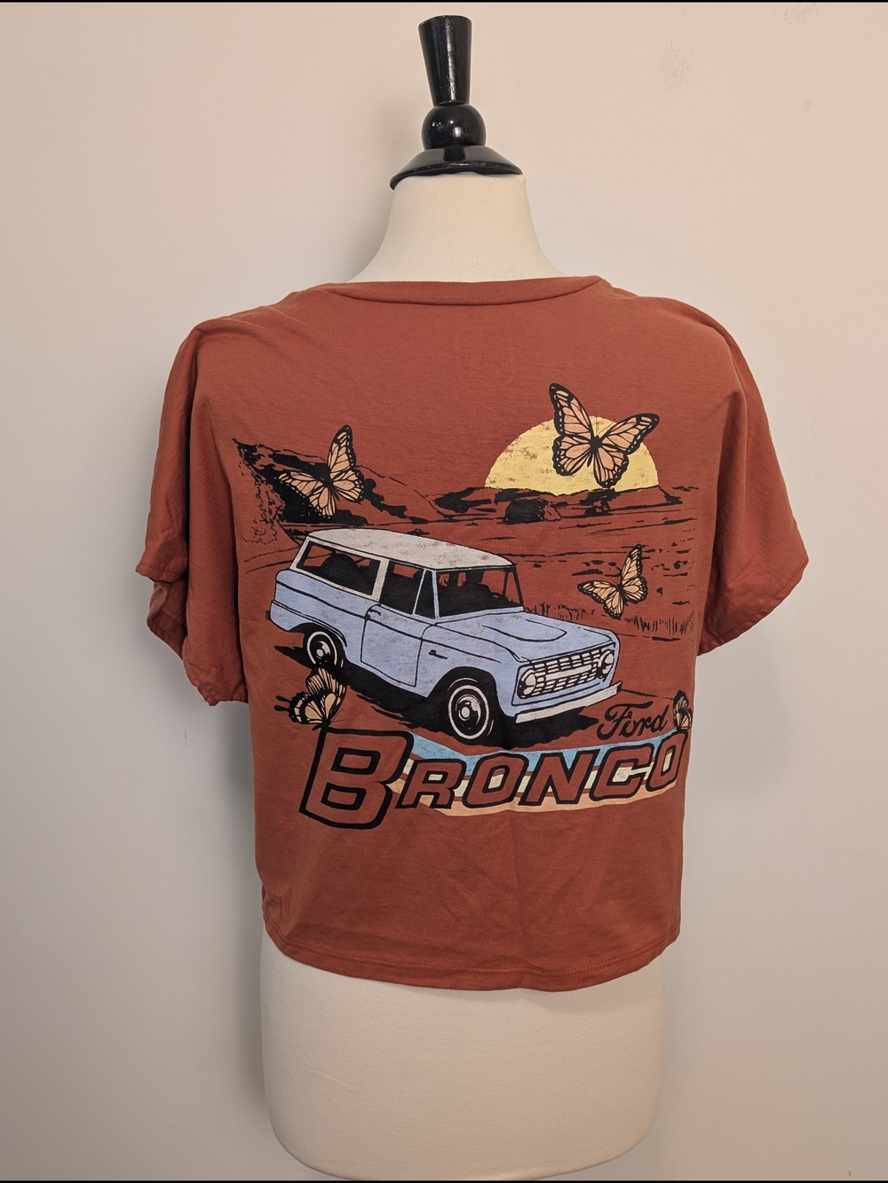 Ford Bronco Graphic Cropped Tee in Rust with Light Blue Yellow Accents Large New